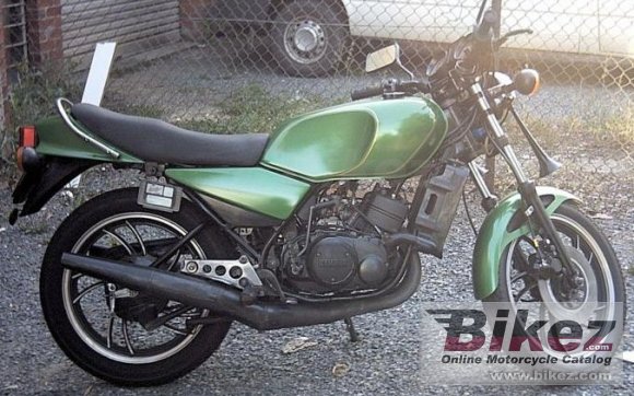 1982 Yamaha RD 250 LC photo